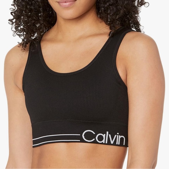 Calvin Klein Performance Tops - Black Calvin Klein sports bra